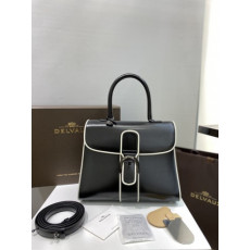 델보 브리앙 복스 토트백 미듐